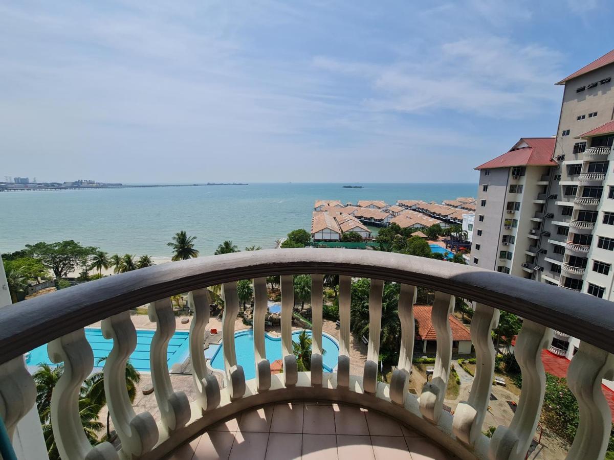 Apartment Maplestar Seaview 海景 - Beachfront - Private Unit Glory Port Dickson